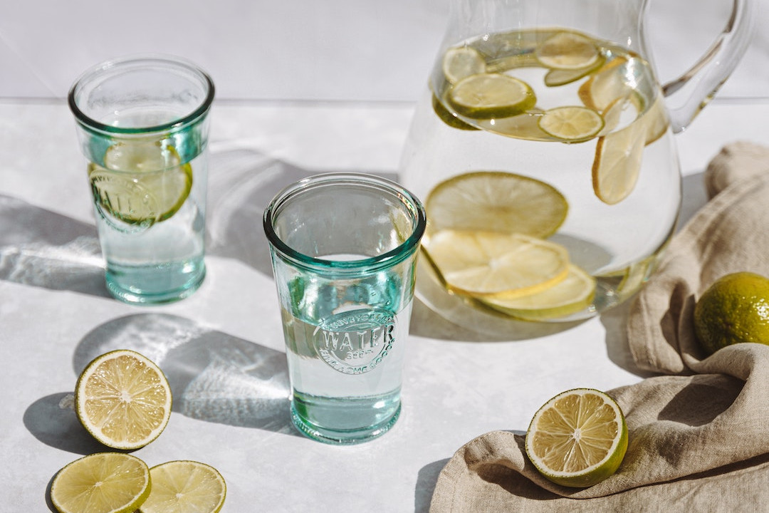 Japońska dieta wodna. Na czym polega rytuał picia wody?