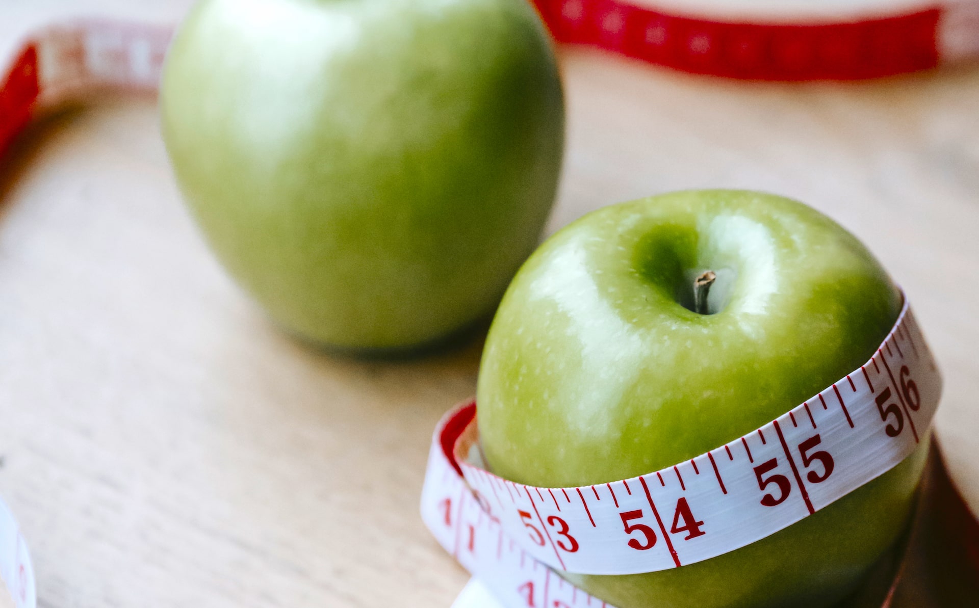 Czego nie jeść, aby schudnąć? Porady i&nbsp;wskazówki